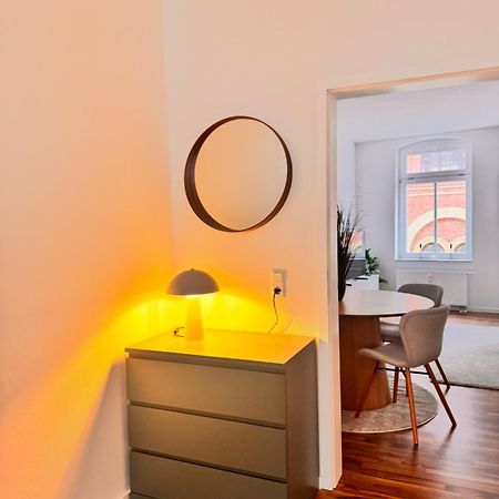 New Apartment In Magdeburg Buckau - Waschmaschine, Smart-Tv, Neues Badezimmer エクステリア 写真